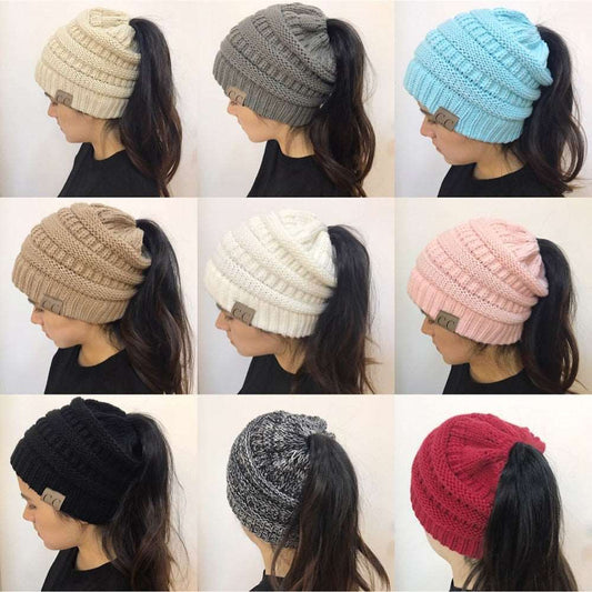 Cappello con Apertura per Chignon: Morbido e Caldo